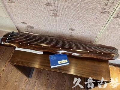 那曲地区●久音古琴  ●今日推荐 20230830 【冰丝断纹蕉叶】