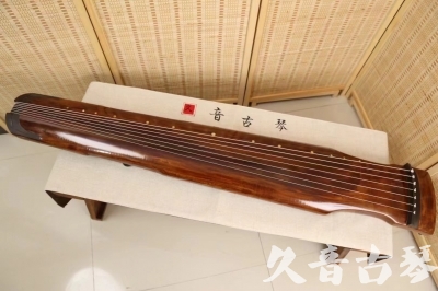 那曲地区●久音古琴  ●今日推荐  20240409[断纹仲尼式]